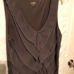 💕Gray LOFT Sleeveless Top